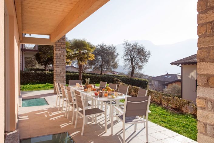 Image No.3-5 Bed Villa for sale