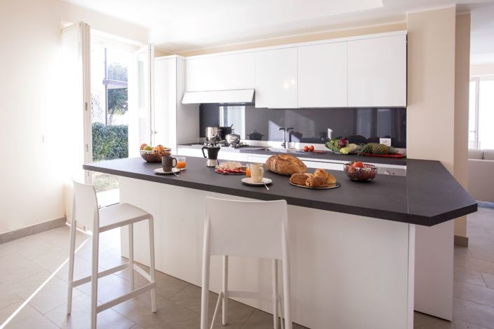 Image No.6-5 Bed Villa for sale