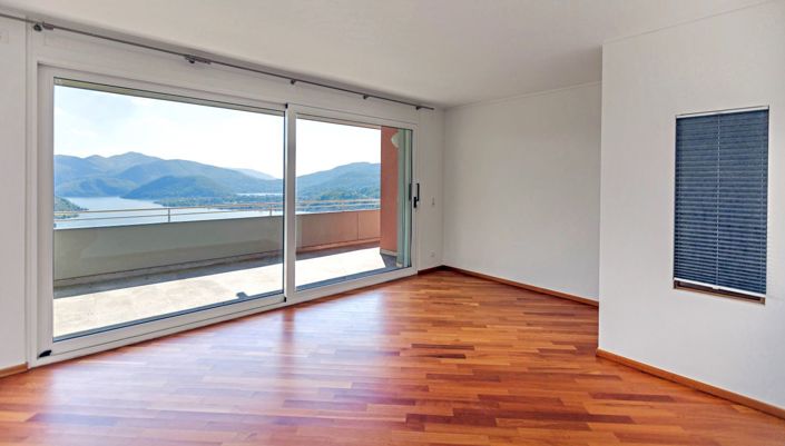 Image No.7-4 Bed Villa for sale