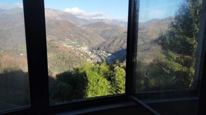 Image No.5-20 Bed Commercial for sale