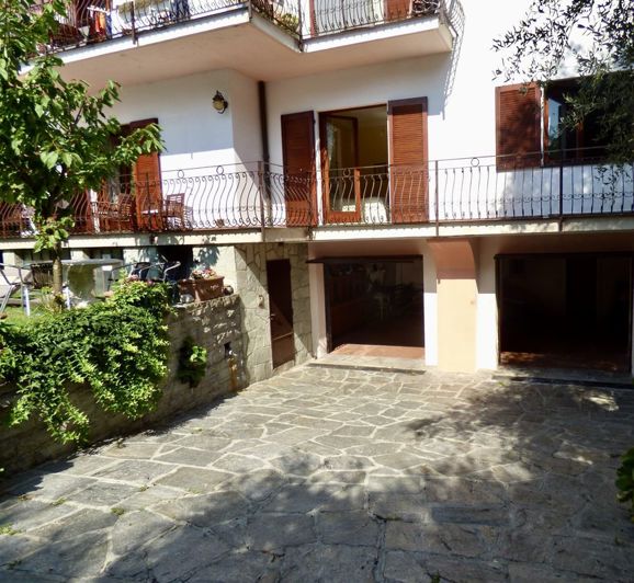 Image No.10-3 Bed Apartment for sale