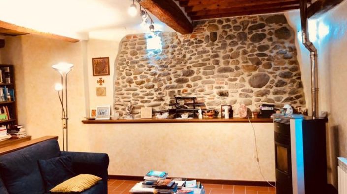 Image No.4-2 Bed House for sale