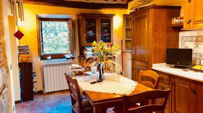 Image No.6-2 Bed House for sale