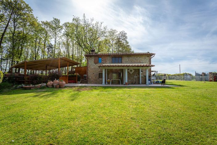 Image No.2-2 Bed Villa for sale