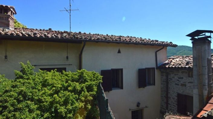 Image No.14-2 Bed Semi-Detached for sale