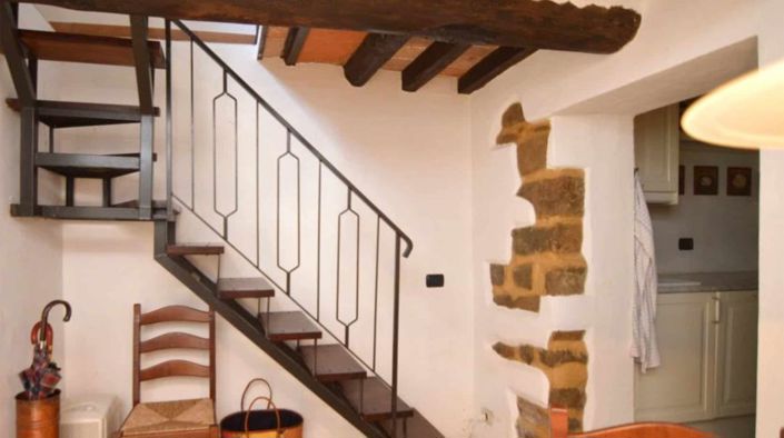 Image No.9-2 Bed Semi-Detached for sale