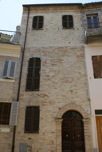 Image No.4-3 Bed House for sale