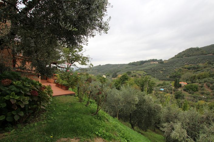 Image No.13-3 Bed Semi-Detached for sale