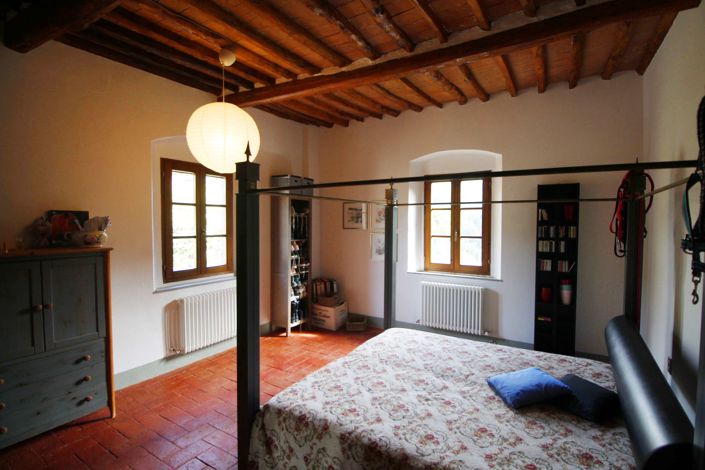 Image No.10-4 Bed House for sale