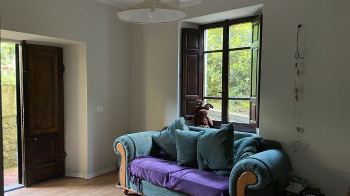 Image No.4-5 Bed Property for sale