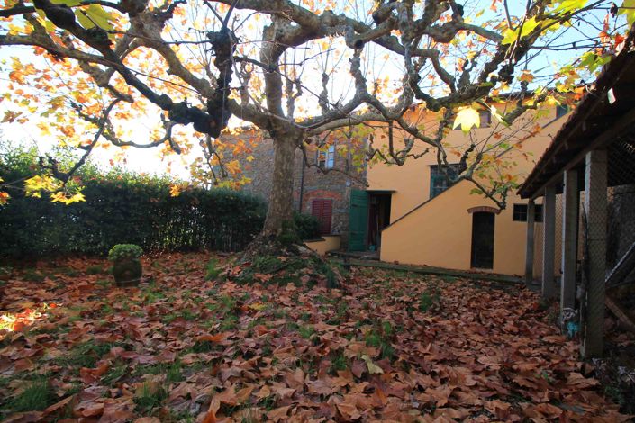 Image No.17-5 Bed Property for sale