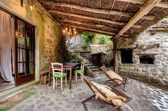 Image No.5-2 Bed Property for sale