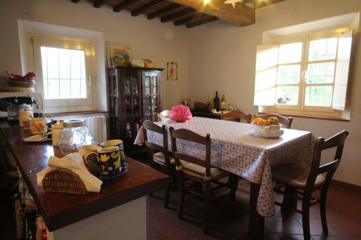 Image No.7-5 Bed Semi-Detached for sale