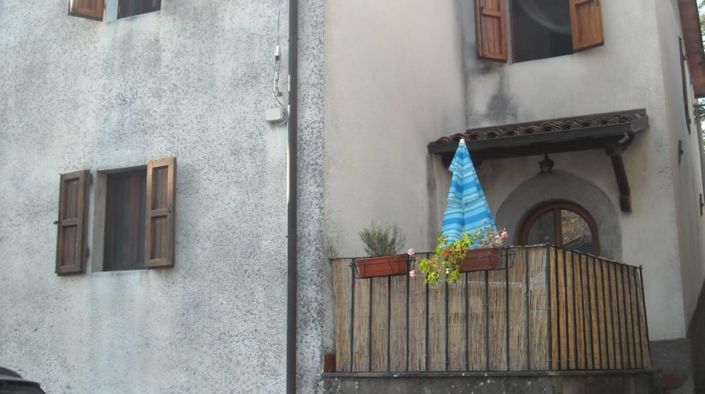 Image No.13-3 Bed Property for sale