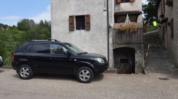 Image No.15-3 Bed Property for sale