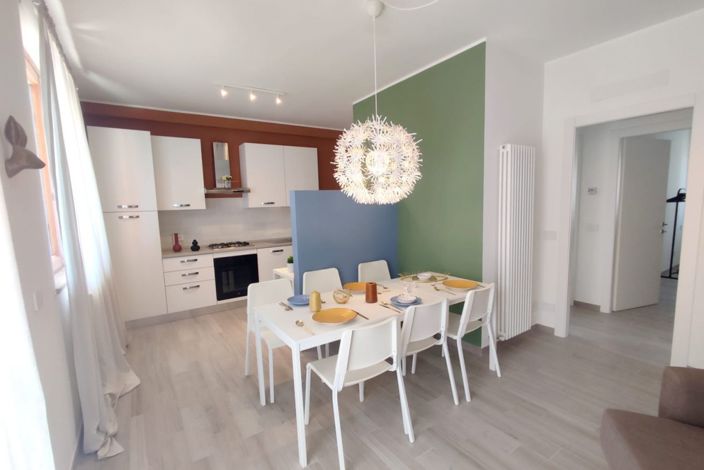 Image No.4-2 Bed Apartment for sale