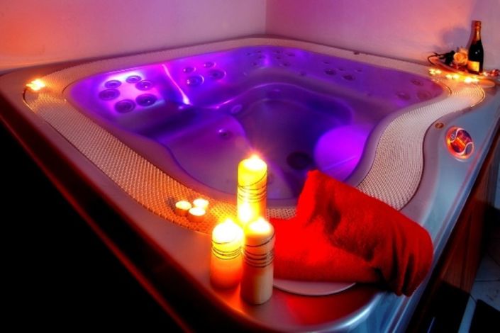 Image No.10-3 Bed Apartment for sale