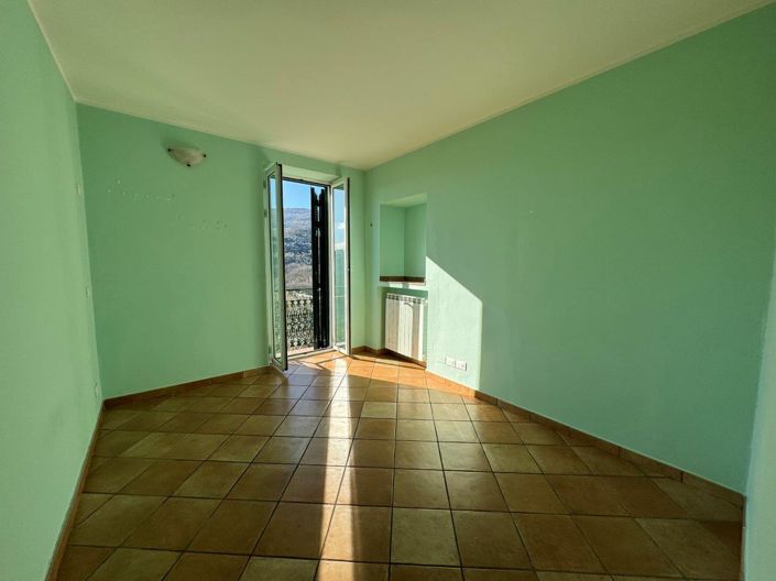 Image No.7-9 Bed Villa for sale