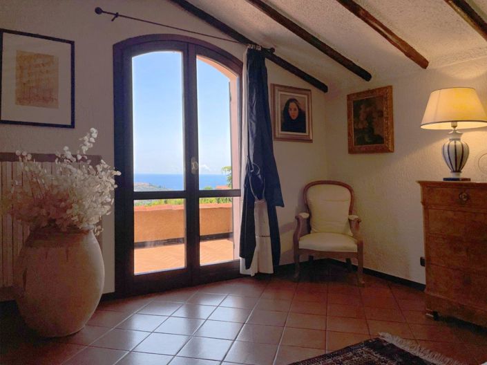 Image No.11-3 Bed Semi-Detached for sale