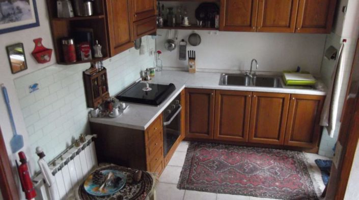 Image No.8-3 Bed House for sale