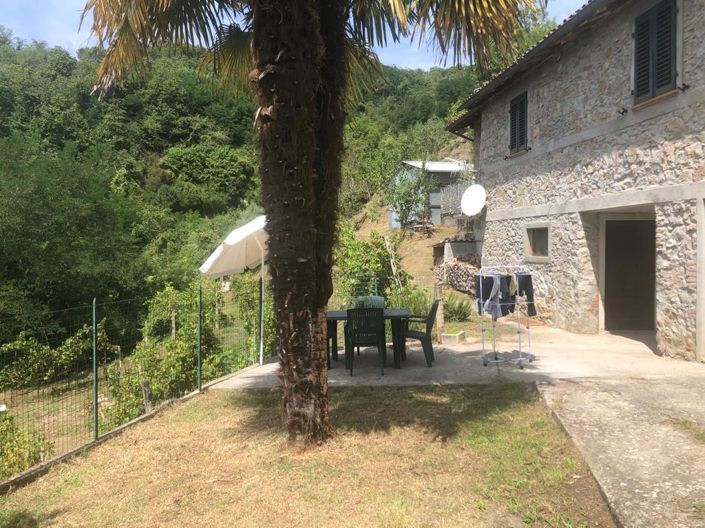 Image No.1-5 Bed House for sale