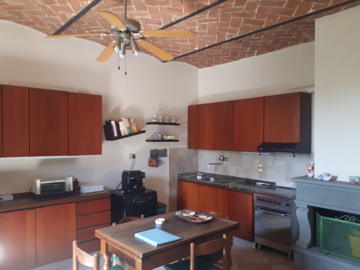 Image No.8-3 Bed Property for sale