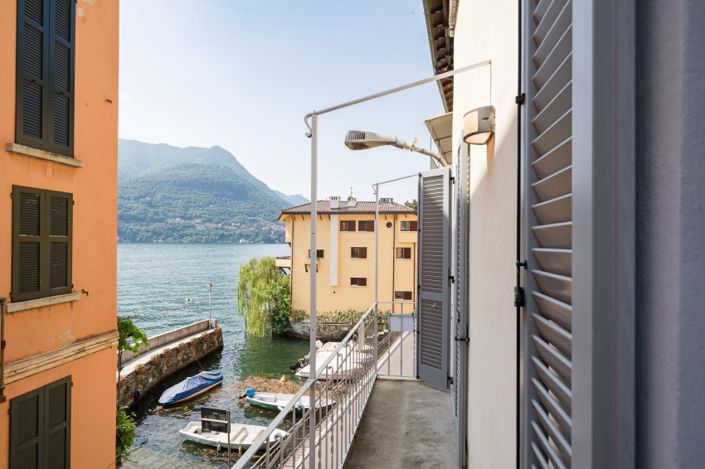 Image No.1-2 Bed House for sale