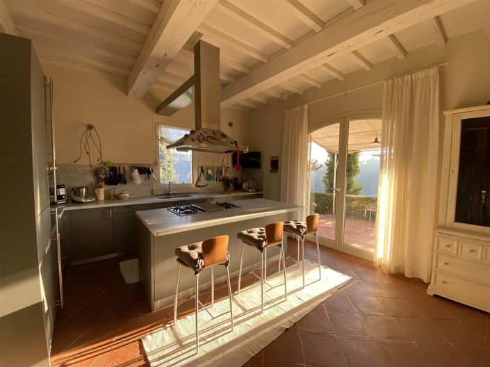 Image No.6-7 Bed Villa for sale