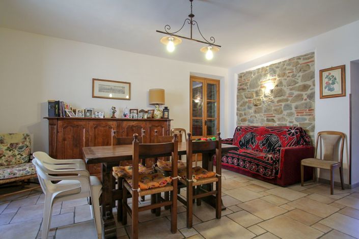 Image No.11-6 Bed Villa for sale