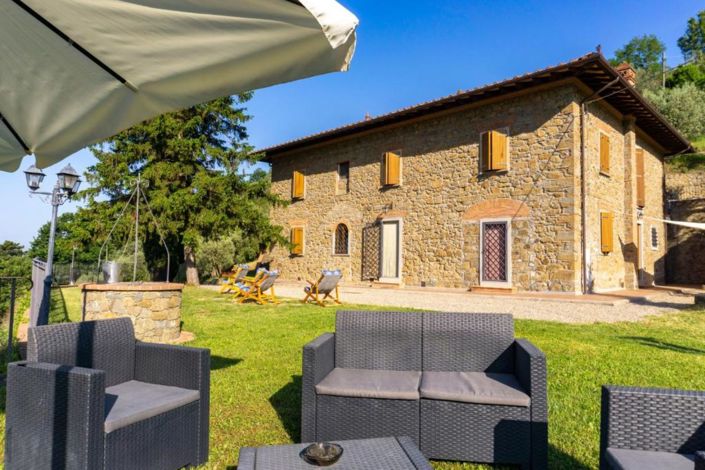 Image No.2-6 Bed Villa for sale