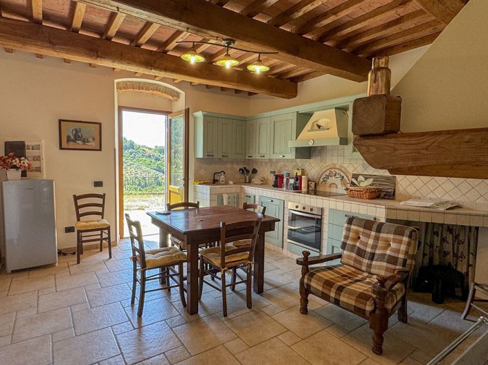 Image No.9-6 Bed Villa for sale