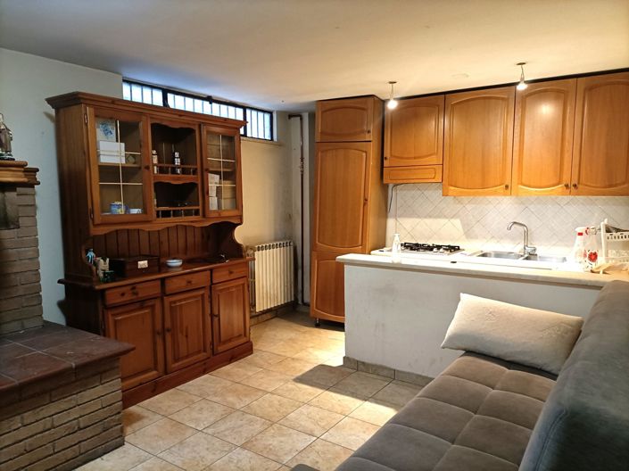 Image No.10-4 Bed Property for sale