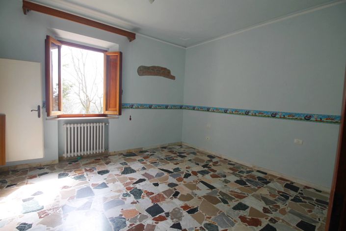 Image No.9-3 Bed Property for sale