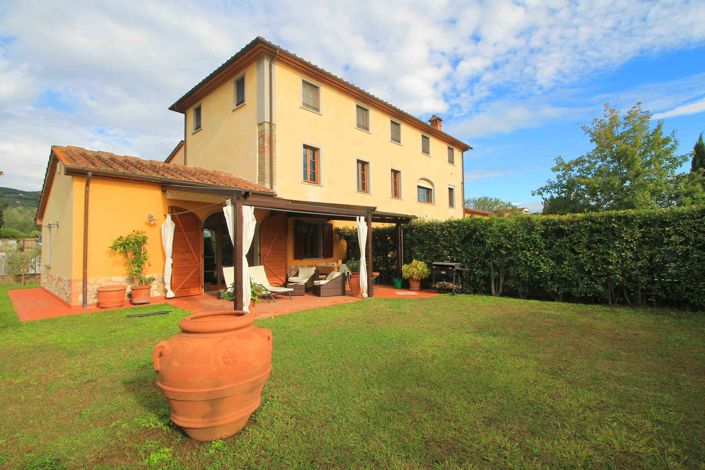 Image No.1-3 Bed Semi-Detached for sale