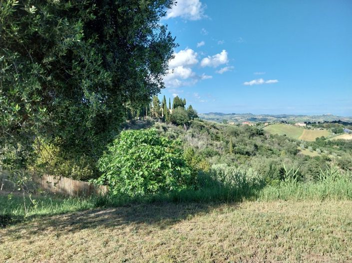 Image No.3-3 Bed Property for sale