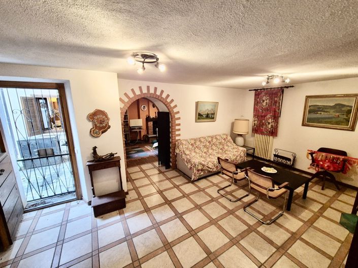 Image No.12-3 Bed Semi-Detached for sale