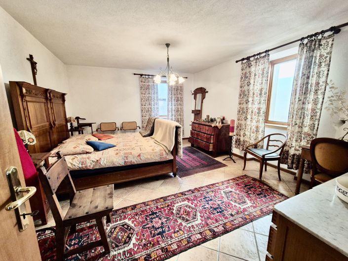 Image No.8-3 Bed Semi-Detached for sale