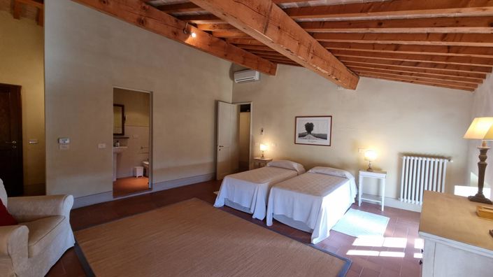 Image No.8-2 Bed Apartment for sale