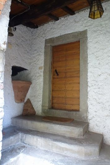 Image No.14-3 Bed Property for sale