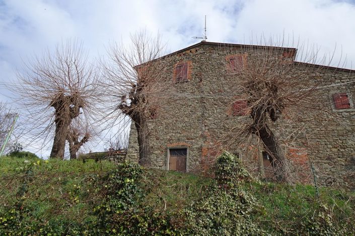 Image No.15-3 Bed Property for sale