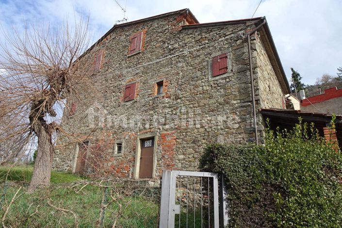 Image No.3-3 Bed Property for sale