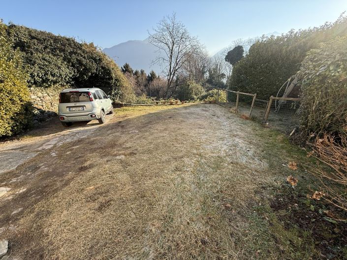 Image No.18-2 Bed House for sale