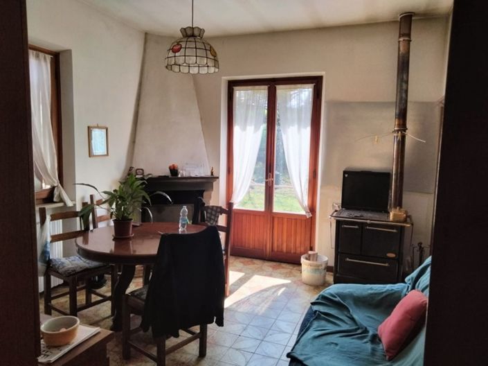 Image No.5-3 Bed Property for sale