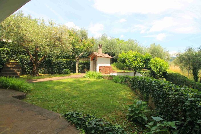 Image No.14-4 Bed Property for sale