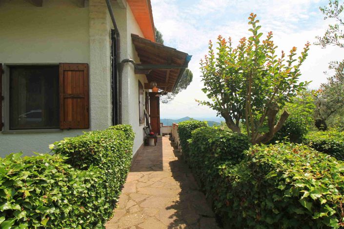 Image No.3-4 Bed Property for sale