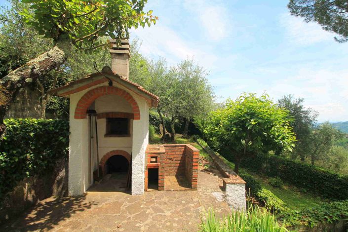 Image No.5-4 Bed Property for sale