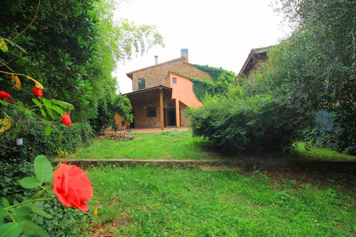 Image No.2-3 Bed House for sale