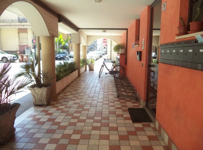 Image No.13-1 Bed Apartment for sale