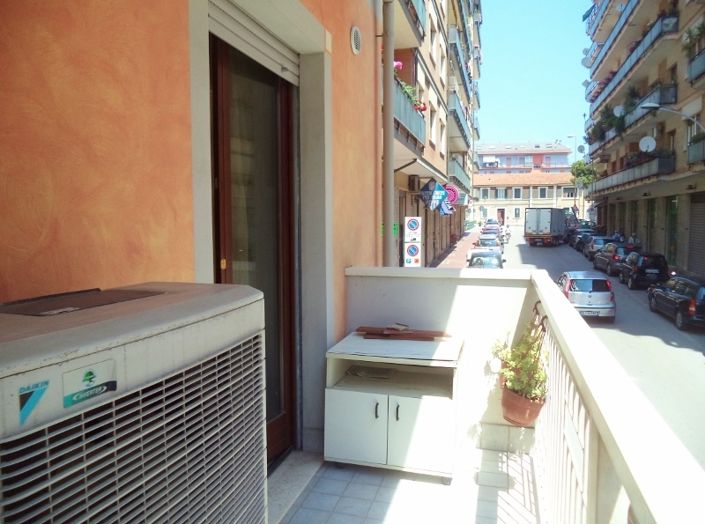 Image No.3-1 Bed Apartment for sale