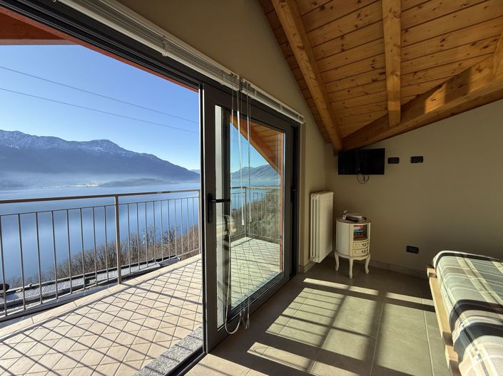 Image No.9-2 Bed Semi-Detached for sale